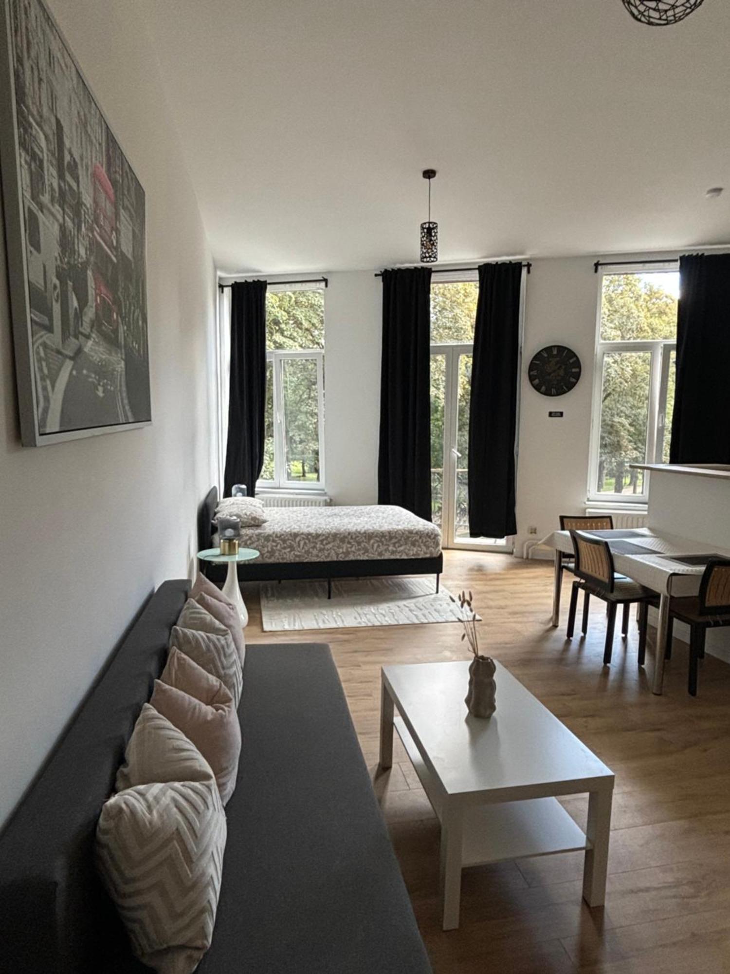 Studio Nour Bruselas Exterior foto